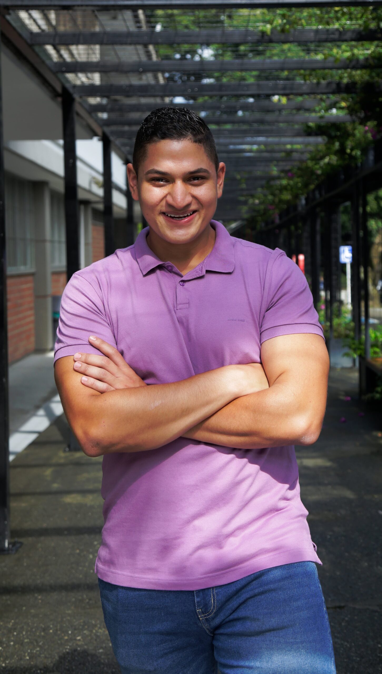 Giovanny ganador del concurso ETF Global Portfolio